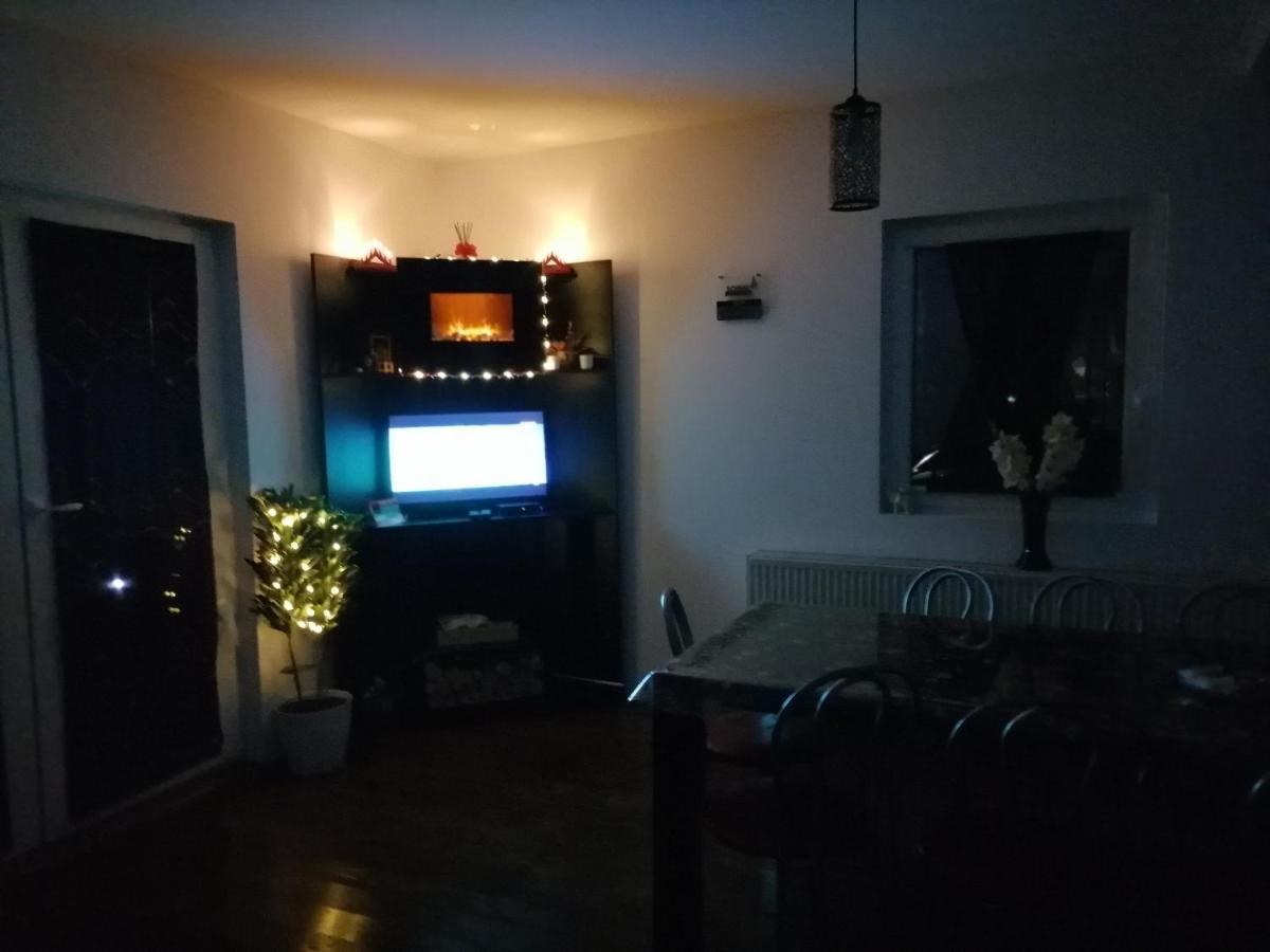 Pensiunea Izabel Lacul Roşu Exterior foto